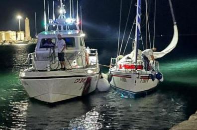 Notte di San Lorenzo, a Barletta soccorsa un’imbarcazione da diporto