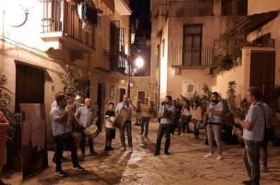  «La stradina dei poeti» a Barletta