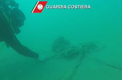 Baia dei campi a Vieste, vasta bonifica dei fondali marini