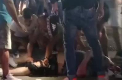 Manfredonia, spari tra la folla al luna park della festa: un ferito