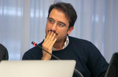 «In corsa per rappresentare i baresi»: la sfida di De Giglio a Meloni, Emiliano e Decaro