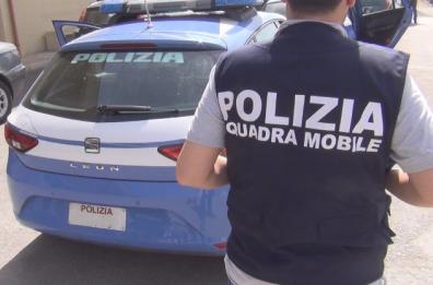 Minaccia e ricatta la ex in chat, 30enne arrestato in Spagna