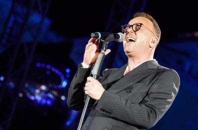 Gigi D’Alessio oggi a Viggiano per la festa della Madonna