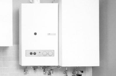Caldaie accese di meno e termosifoni giù di un grado: ecco il piano risparmi
