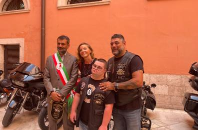 Il tour nazionale Route21 approda a Bari, i partecipanti accolti dal sindaco
