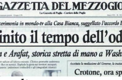 Stretta di mano tra Rabin e Arafat