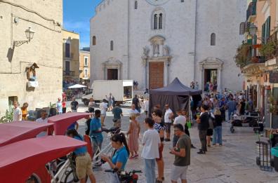 Lolita torna in città, nuovo ciak in cattedrale a Bari