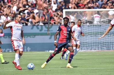 Cagliari-Bari: 0-1, i biancorossi colpiscono ancora