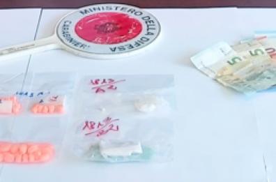 Droga per la movida tarantina: un 22enne arrestato per spaccio