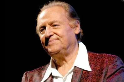 Lutto per Renzo Arbore: a 91 anni muore il fratello Alfonso