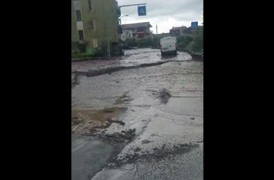 Formia, inondazione e nubifragio: fiume di fango lambisce case