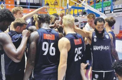 Basket, Happy Casa Brindisi cade all'ultimo secondo a Verona