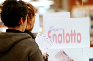 SuperEnalotto in Puglia, a San Giovanni Rotondo un “5” da oltre 29mila euro

 