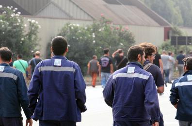 Taranto, Ilva: «Operai in cassa da mesi ormai siamo all'allarme sociale»