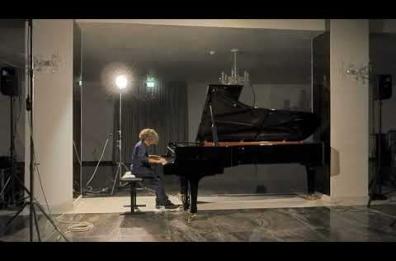 Francesco Marra incanta e si aggiudica l'oro al London Youth Piano Competition International Venue
