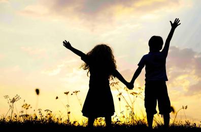 Le difficili relazioni tra ragazze e ragazzi