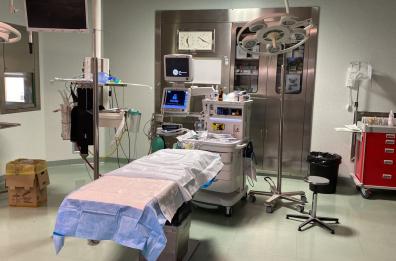 Bari, all'ospedale Di Venere asportato tumore di 8 chili a una 61enne