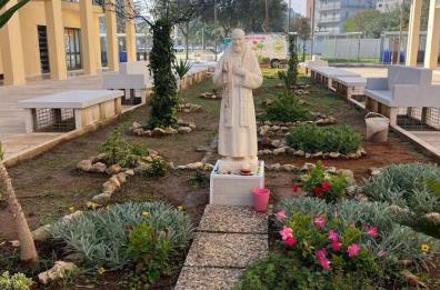 Condominio solidale, a Lecce i residenti si prendono cura del verde