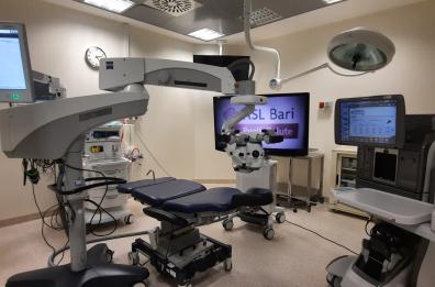 Putignano, all'ospedale trapianti di cornea con microscopio 3D
