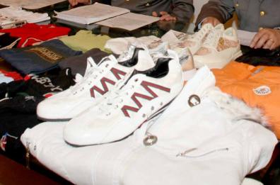 Abbigliamento, in Basilicata cresce il business dei marchi falsi