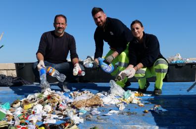 Bari, monitoraggio raccolta differenziata nelle zone del porta a porta. Il Comune: segnaleremo errori smaltimento a cittadini