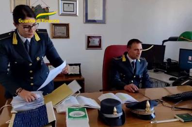 Casamassima, il dentista si faceva pagare in nero senza emettere fattura: sequestro per 1mln di euro