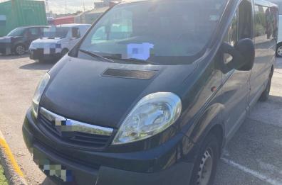 Bari, taxi selvaggio e abusivi del trasporto pubblico, la lotta della Polizia Locale 