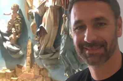 Lecce, Raoul Bova non si presenta alla prima di The Christmas Show: in camera d’hotel, ferita alla gamba peggiorata