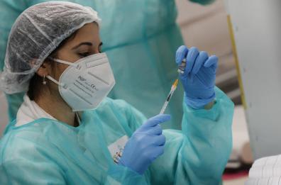 Asl Taranto, i «no vax» richiamati in servizio