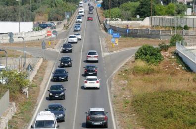 Infrastrutture, Emiliano: «SS275 per Regione opera strategica»