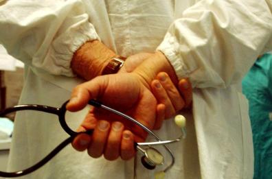 Bari, studentessa di medicina denuncia molestie durante il tirocinio. L'Università: verifiche in corso