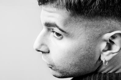 «Incasinato», arriva l'album di esordio del pugliese Erasmo