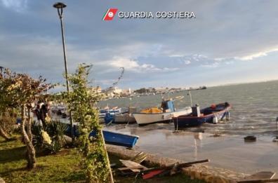 Gallipoli, la Capitaneria di porto conta i danni: affondate 10 barche