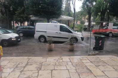 &laquo;Barletta piscina a cielo aperto&raquo;, quando piove disagi e pericolo per gli utenti della strada