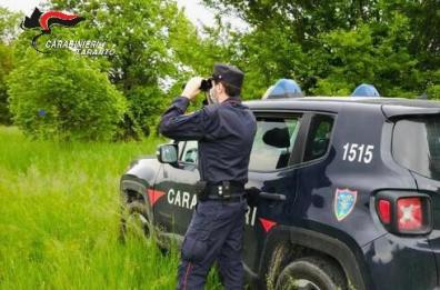 Laterza, rifiuti speciali e pericolosi smaltiti in parco naturale: carabinieri forestali in azione