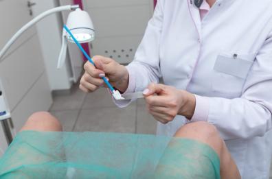 Prima visita ginecologica per le giovani: tappa obbligata