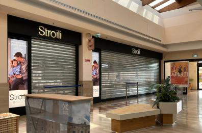 Surbo, assalto nella gioielleria del centro commerciale «La mongolfiera»