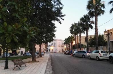 Maltempo a Presicce - Acquarica, cade l'aureola dalla statua di Sant'Andrea in piazza 