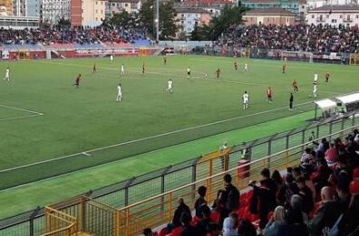 Calcio: morto Zafarone, il Potenza giocherà con il lutto al braccio