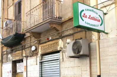 Taranto: il pentito fa luce sui responsabili dell’agguato al lattaio anti racket 