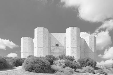 Wiki Loves Monuments: la fotografia italiana più bella è uno scatto di Castel del Monte