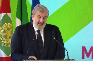 Festival delle Regioni a Monza, Emiliano: «Chiamati a costruire rete dei nostri territori» VIDEO