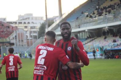 Il Foggia vince in casa contro il Catanzaro: allo Zaccheria finisce 2-0