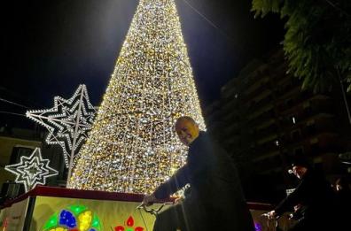 A Modugno l'albero di Natale è green: si accende con le pedalate dei cittadini