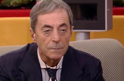 Gf Vip, la compagna di Attilio Romita gli recapita lettera dell'avvocato: «Non rientrerai a casa»