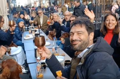 Regali, aperitivi e traffico: ecco come Bari si prepara al Natale