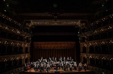 Teatro Petruzzelli a Bari: nel 2023 arrivano i Concerti del mattino