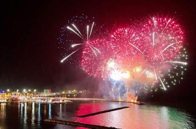 Cenoni, musica e comicità: così i pugliesi e i lucani brindano al 2023. Ecco cosa fare e dove andare a Capodanno