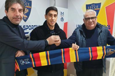 Maleh è un nuovo giocatore del Lecce: avrà la maglia numero 32