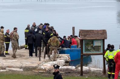 Pescatore 78enne esce in barca nel lago di Varano e non fa ritorno: trovato morto